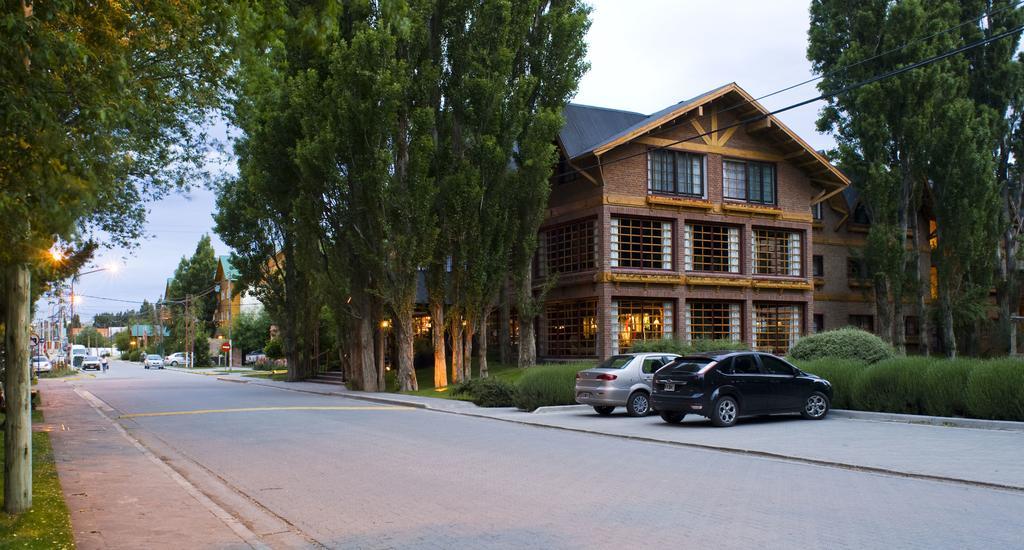 Hotel Posada Los Alamos El Calafate Exteriör bild